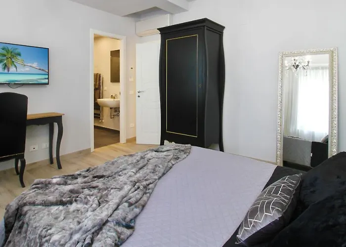 Lucca In Chic - No Ztl - Free Parking - Old City At 10Min By Walk