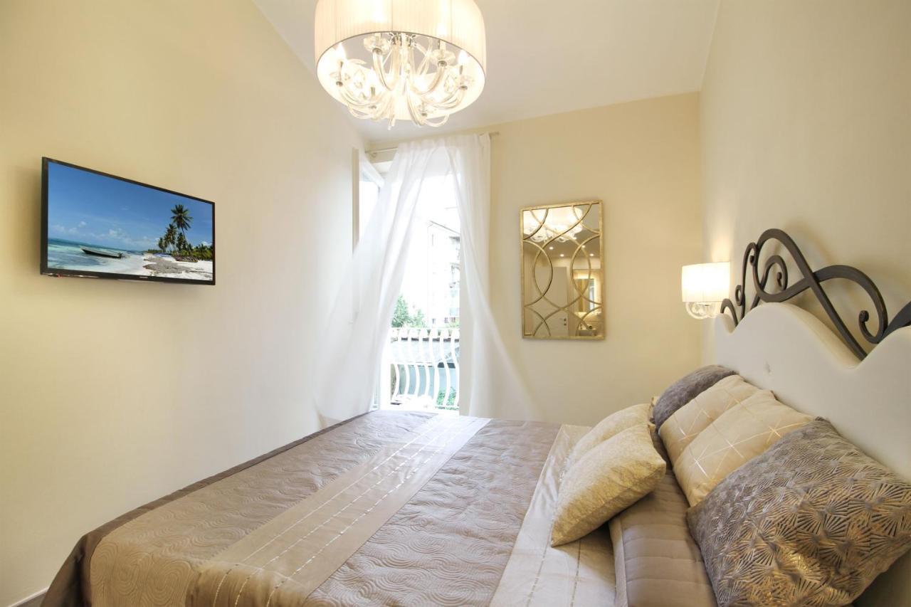 In Chic - No Ztl - Free Parking - Old At 10min By Walk Casa de hóspedes 3*